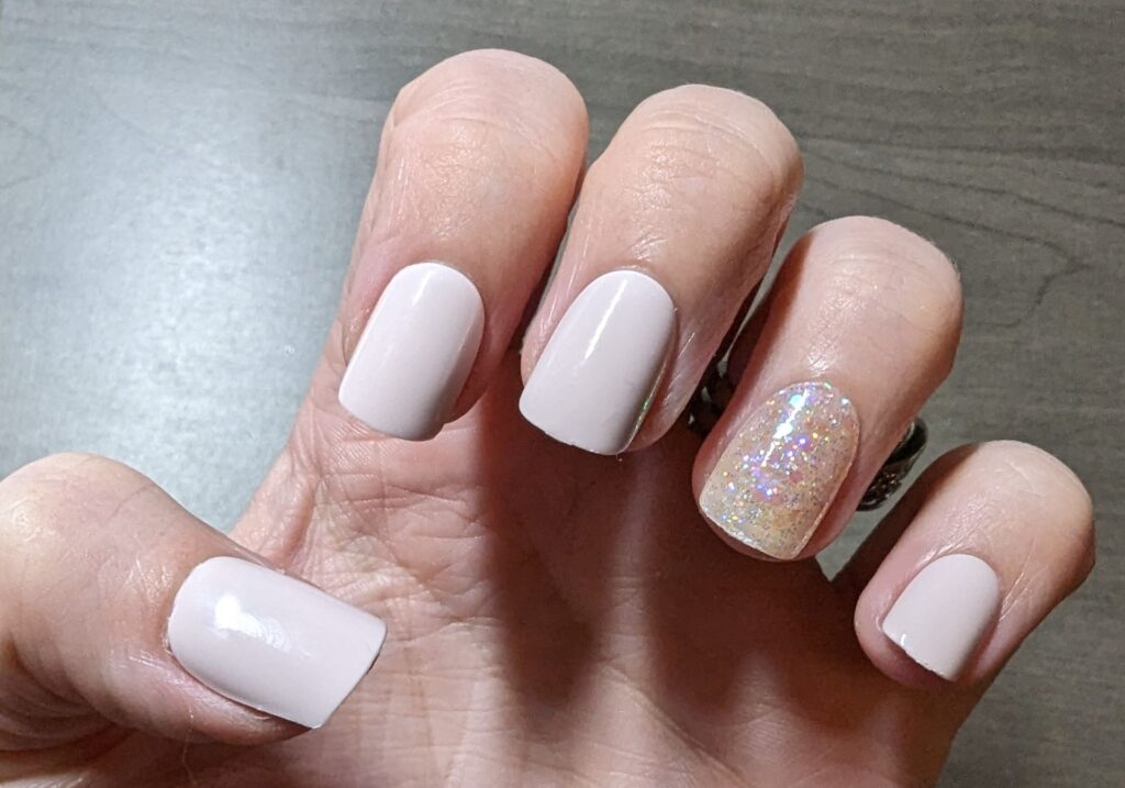 Kiss Impress press-on nails