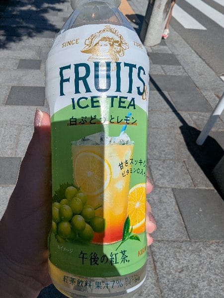 Fruits ice Tea, tasted like real grapes